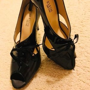 Anne Klein Women pumps